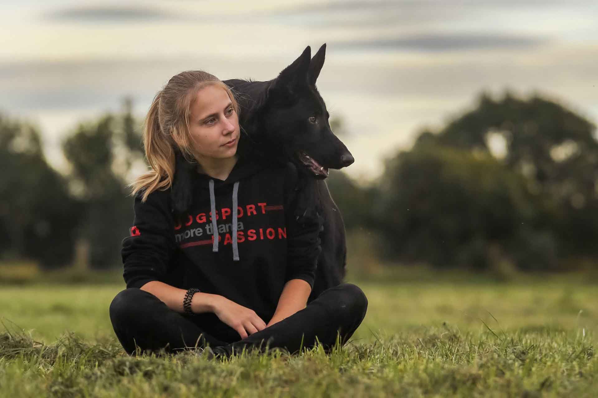 Damen Hoodies & Shirts